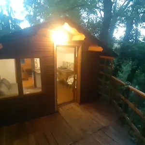 Ekowuen Lodge