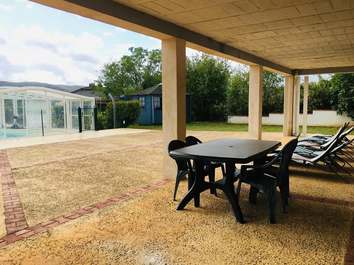 Apartment Rêve de Papillon et Nid d'Étoiles: Gîtes Interconnectés pour Grandes Familles Saint-Gery
